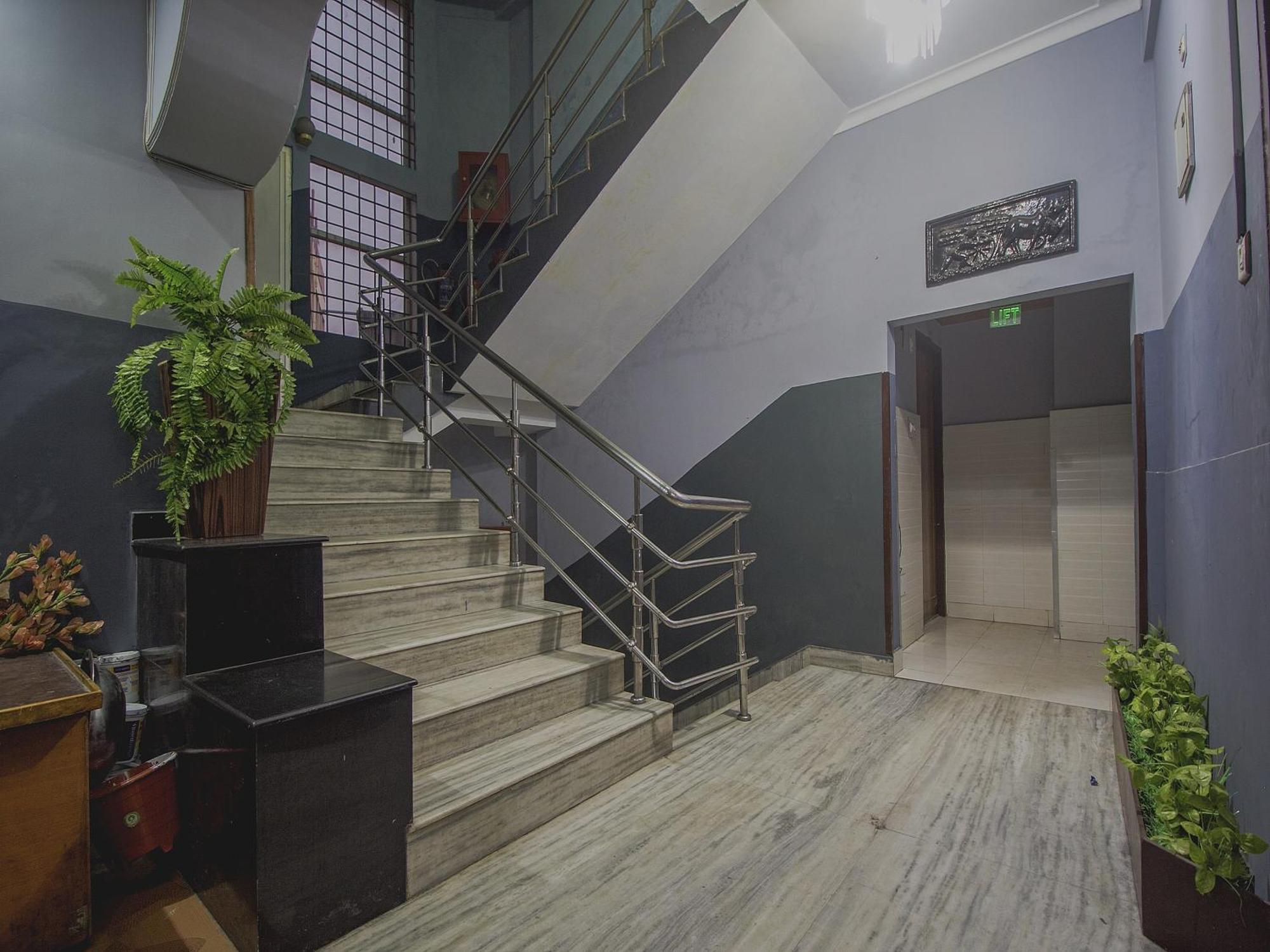 Hotel O Golden Moments Siliguri Ngoại thất bức ảnh