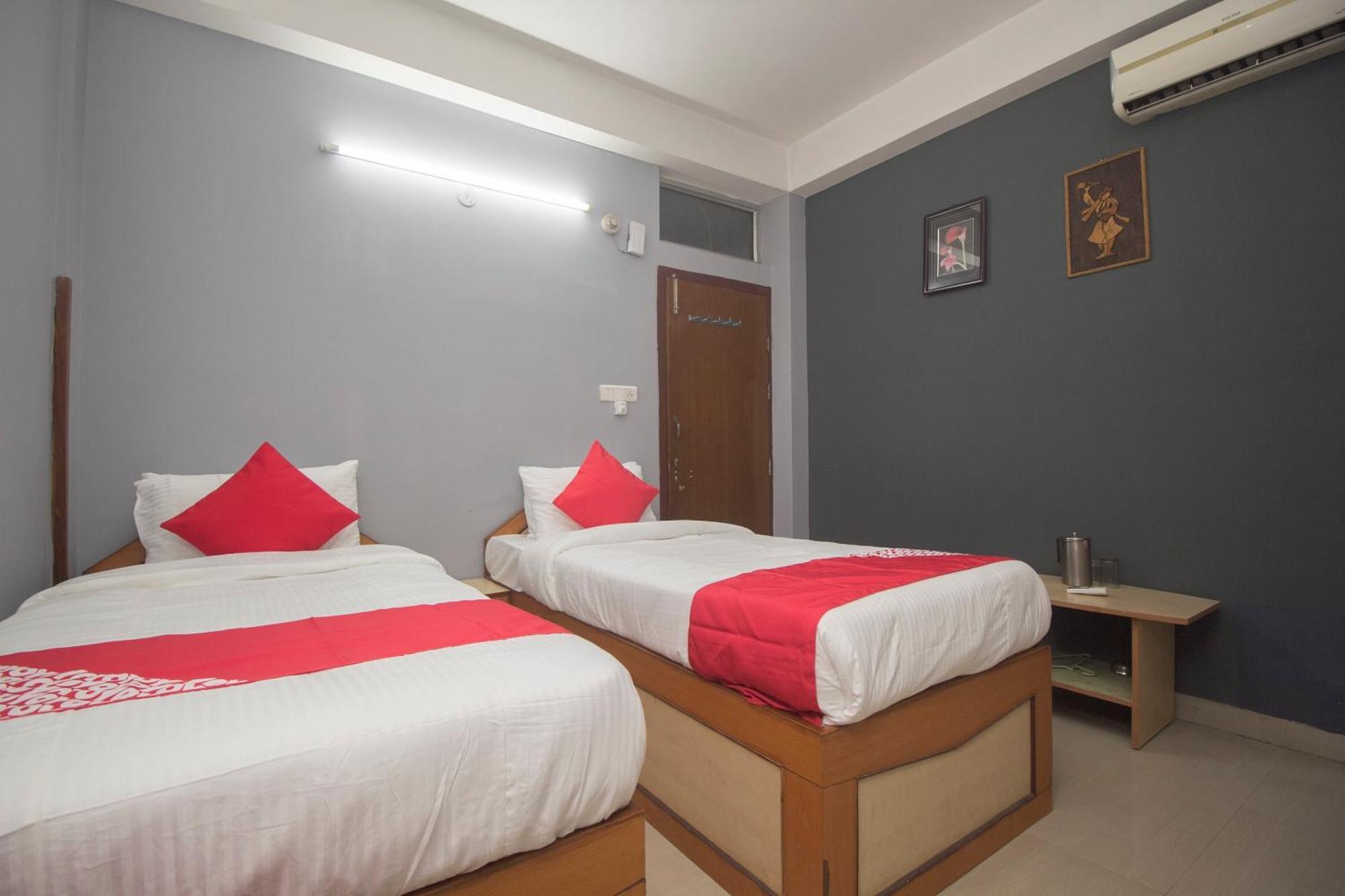 Hotel O Golden Moments Siliguri Ngoại thất bức ảnh