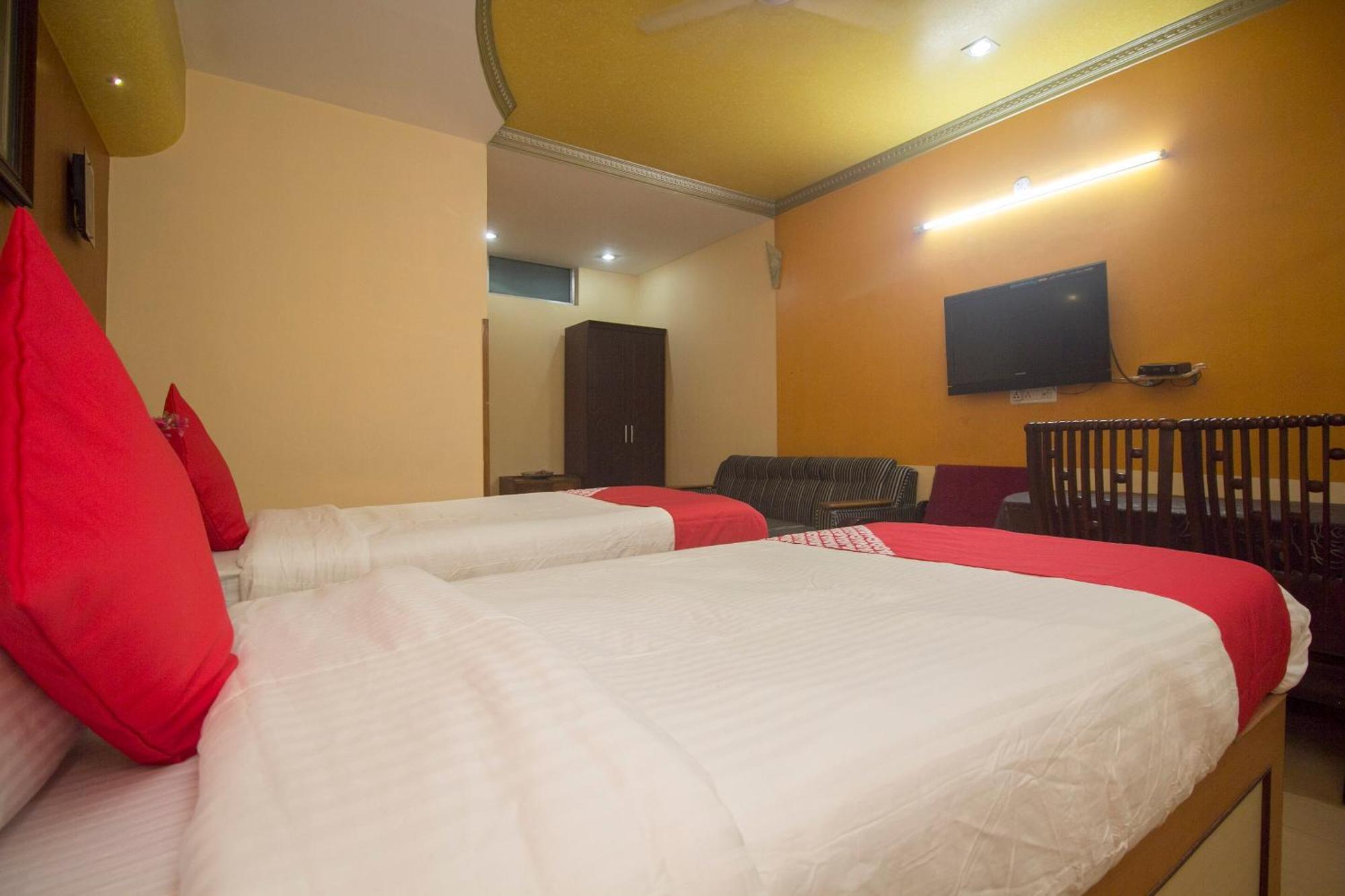 Hotel O Golden Moments Siliguri Ngoại thất bức ảnh